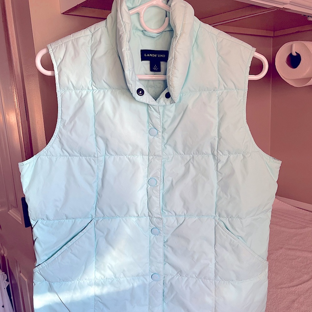 Land’s End womens puffer vest